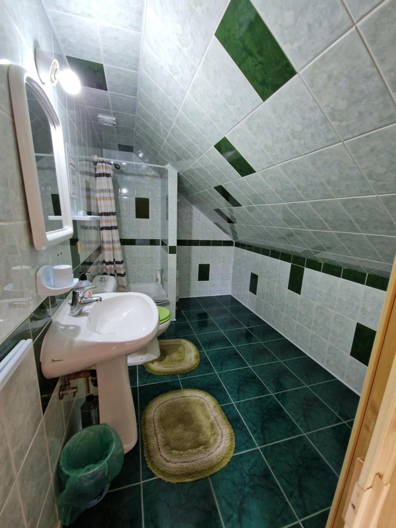 Voro Mold Hotel กูรา ฮูมอรูลุย ภายนอก รูปภาพ